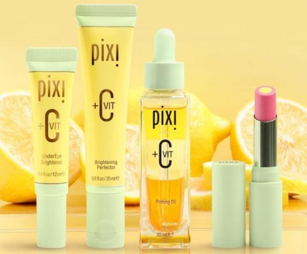 Новинка косметика Pixi с витамином С: сияние и отшелушивание кожи
